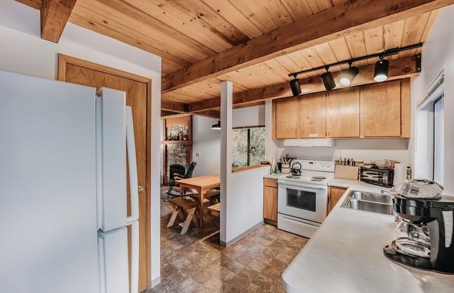 67MF- Hot Tub - Pets Ok - BBQ - Sleeps 5 - Foto 7