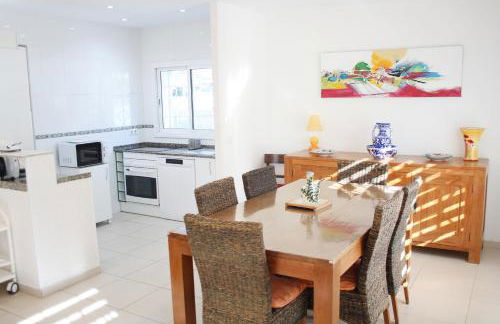 Charming seafront villa - Photo 16