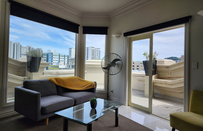 U Suites on Manners - Photo 38