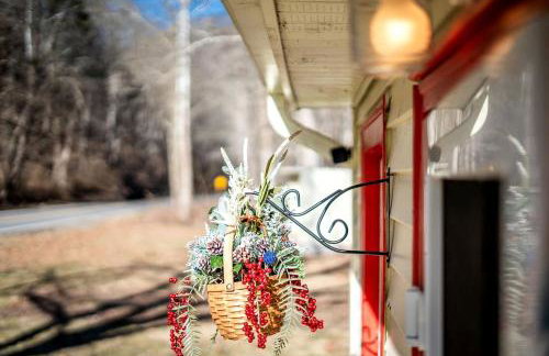 Quaint Cozy Cottage Perfect for a Peaceful Getaway in West Virginia - Foto 14