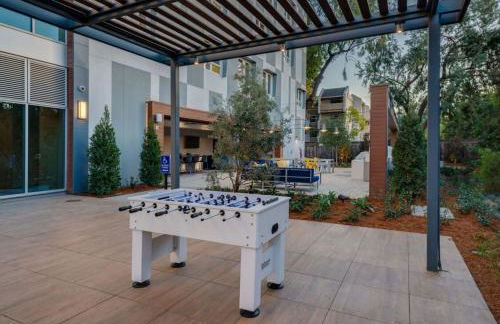 Anton Ladera - Foto 40