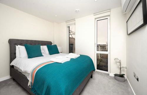 Stunning 2BR Apt Bromley Views Terrace - Foto 7