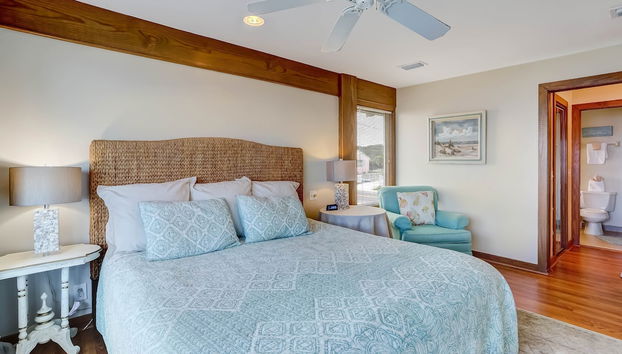 Oceanfront Pet Friendly Unit by RedAwning - Foto 4, Habitación