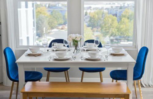 Designer Apt with Jacuzzi, Pool & Mountain Views - Foto 6