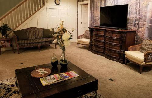 Lambs Landing Huron Family Vacation Home - Photo 10