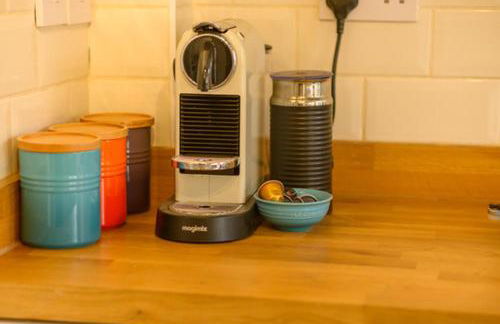 Pear Tree Cottage in the Cotswolds - Photo 52