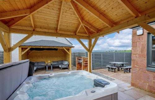 Westertonhill Lodge - 3 Double Bedrooms Sleeps 8 With Private Hot Tub Hire Available - Foto 2