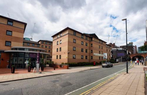 Ensuite Bedrooms with Shared Kitchen at Weston Hall in Manchester - Foto 1