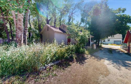 Walk to Town! Dog-Friendly Quincy Getaway with Deck - Foto 23