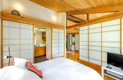 Madrone Cottage - Photo 26