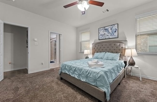 Single-level Home Game Area Ideal for Long Stays - Foto 27