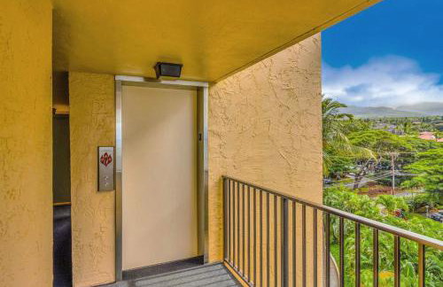 Oceanfront Modern Coastal Remodel - Serene Sunsets & Relaxation on Large Lanai - Foto 37