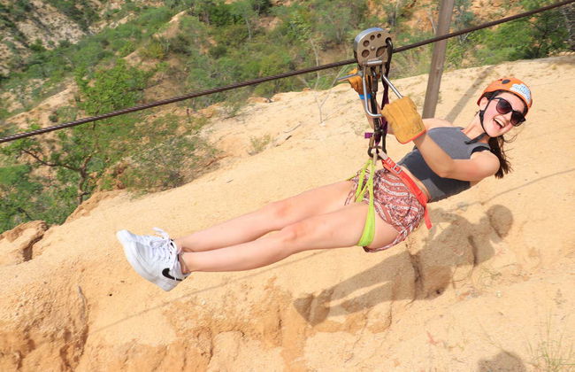 Monster Ziplines Ticket - Foto 7