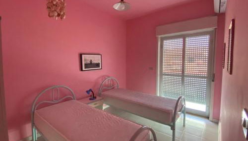 Rainbow Seafront Apartment - Foto 5