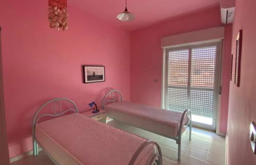 Rainbow Seafront Apartment - Foto 5