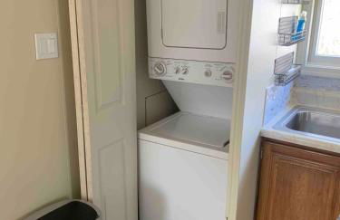 Day Street - Walk to Harpers Ferry NP - Foto 5