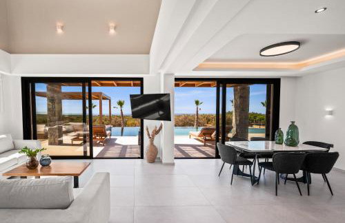 Villa Anassa - Luxurious 4-Bedroom Villa with Private Pool by Temma Villas - Photo 84