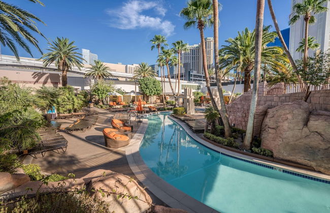 Lucky Gem Penthouse Suites at Signature - Foto 39