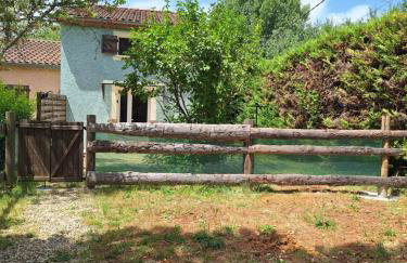 Les cyprès - Photo 2