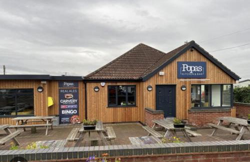 Beach House - Dog Friendly Anderby Creek - Photo 21