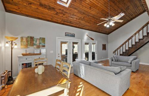 Little blue house on the lake - Photo 47