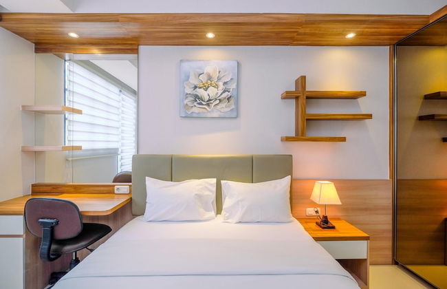 Elegant Studio At Evenciio Apartment Margonda - Foto 1