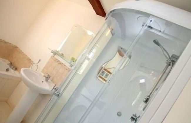 Birchill Farm Holiday Cottages - Photo 35