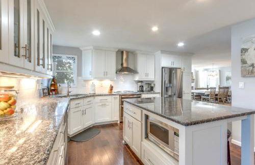 Dock and Hot Tub Lakefront Camdenton Haven! - Photo 7