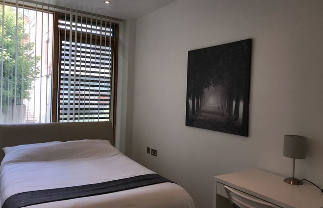 Stylish Quayside Apartment - Photo 5