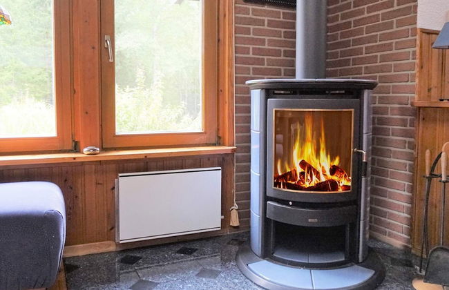 5 Person Holiday Home in Knared - Foto 10