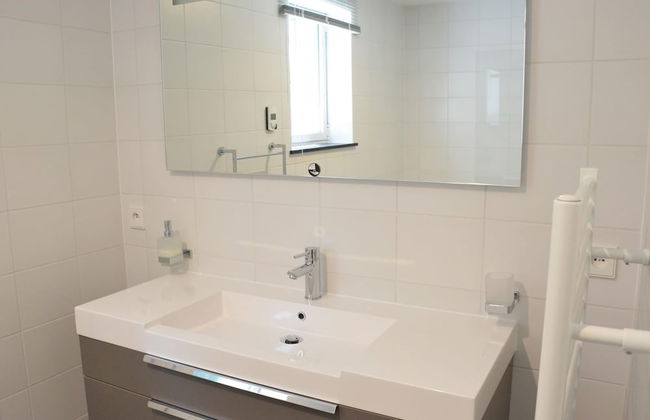 Cozy Holiday Home in Gedinne near Forest - Photo 18