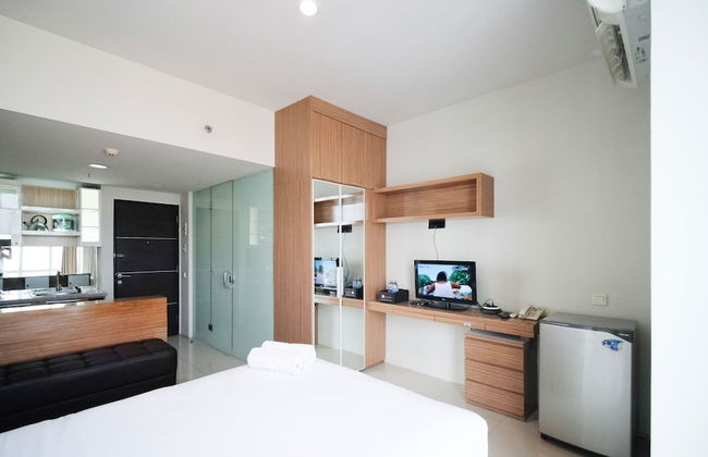 Best Choice And Homey Studio At The Square Apartment - Foto 9