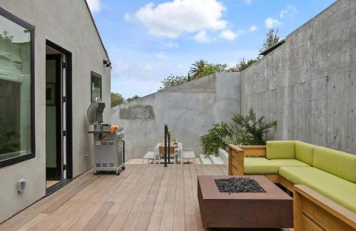 New Listing Hillside Villa by Colby & Conrad - Foto 34