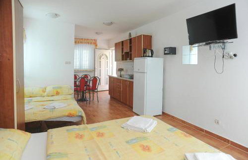 Apartments with swimming pool Caska, Pag - 4109 - Foto 59