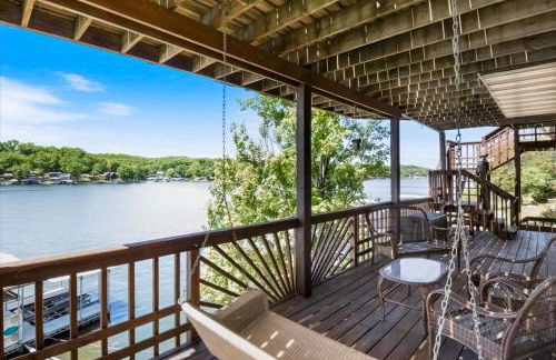 Life's Better At The Lake - Foto 33