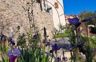 Amazing STUDIO CASA FERMEGLIA with private jacuzzie and perfect panoramic view - Foto 19