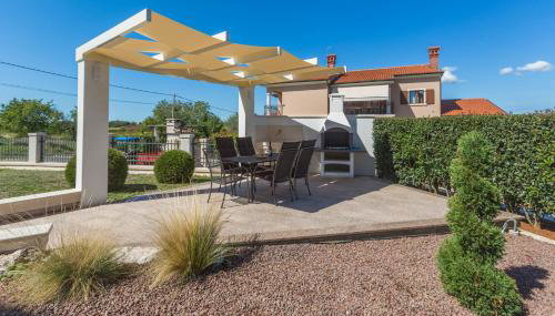 Apartment Mihael with pool and beautiful garden - Foto 3