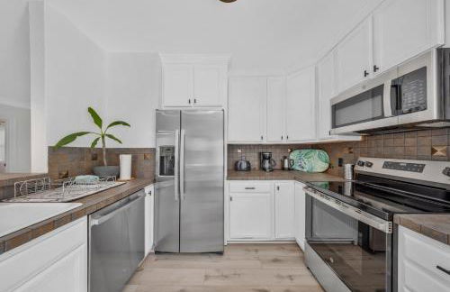 Escape to Newly Remodeled Home in the Heart Fort Lauderdale with Private Pool - Foto 19