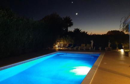 Villa White Sands - Private Oasis, Heated Pool, Beaches & Strip Nearby - Photo 12