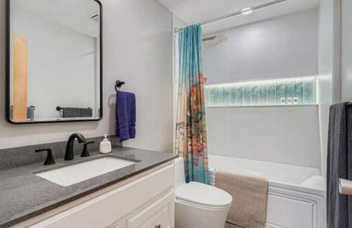 FoxGardens Incredible Lake & Mtn View Private Secure - Foto 13