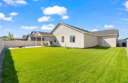 The Explorer! Extra Game Room, Fire pit Sleeps 10! - Foto 45