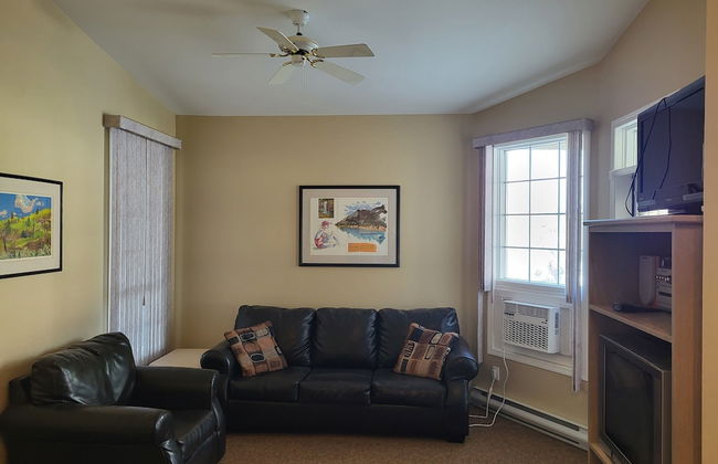 Fairmont Mountain View Villas - Photo 7