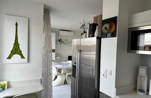 Appartement de standing, parking privé, climatisé, proche du centre-ville et la gare centre - Foto 14