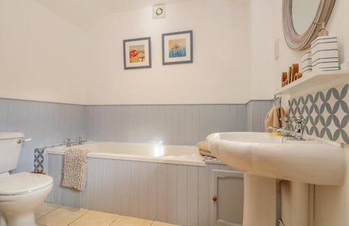 Pond Cottage - Photo 13