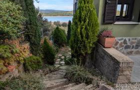 La Casa del Lago con vistas a las Montañas - Foto 16