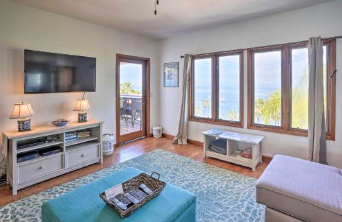 Quiet Avalon Getaway Villa with Ocean View and Balcony - Foto 8