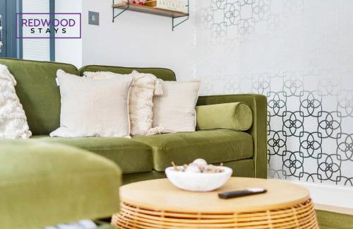 Quality Serviced Apartments in Camberley Town Centre, Free WiFi By Redwood Stays - Foto 20