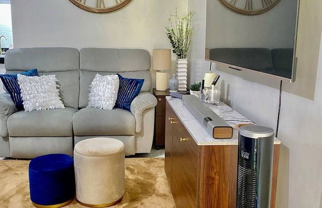 1 Bedroom With Free Parking - Foto 7