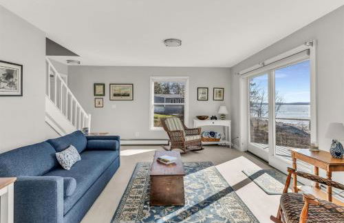 Spacious Oceanfront Home Stunning Sunset Views - Foto 16