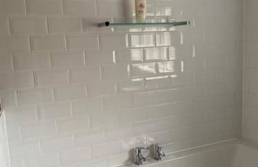 4 BR 2 Bathroom House Parking Garden St Neots Town Centre - Foto 45